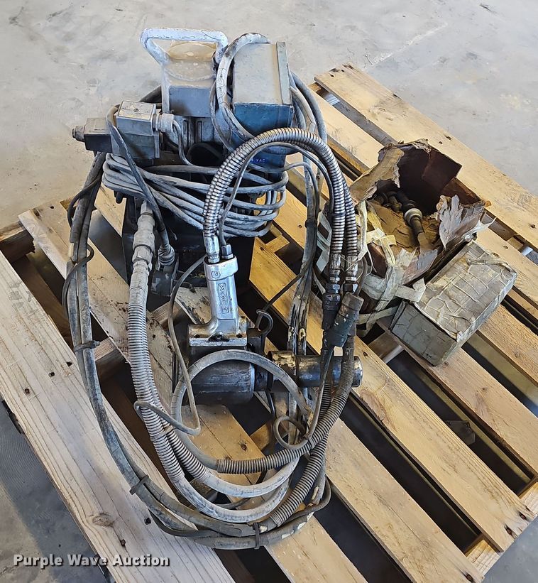 image for item OJ9238 Huck 940-220 hydraulic power unit