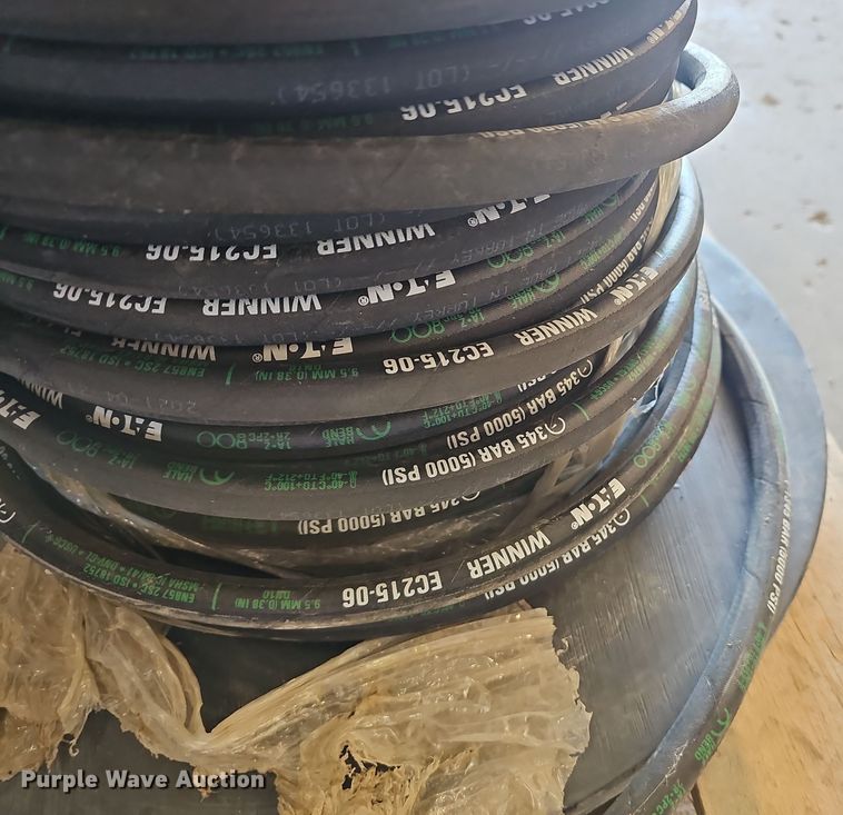 image for item OJ9239 Aeroquip hydraulic hose crimper