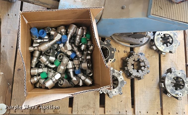 image for item OJ9239 Aeroquip hydraulic hose crimper