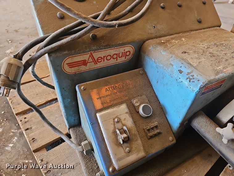 image for item OJ9239 Aeroquip hydraulic hose crimper