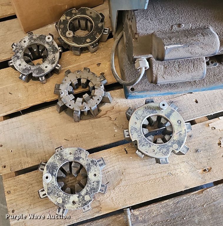 image for item OJ9239 Aeroquip hydraulic hose crimper