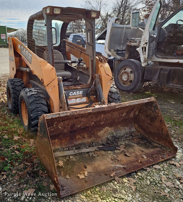 image for item OJ9261 2016 Case SR210 skid steer loader