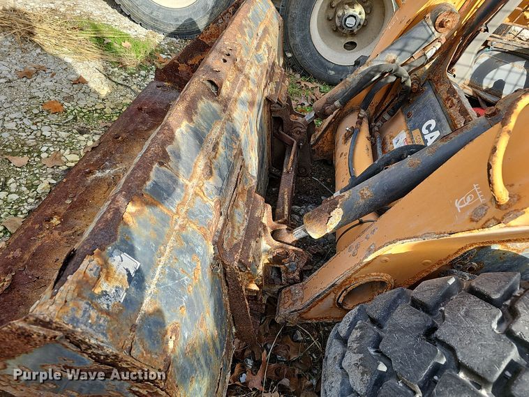 image for item OJ9261 2016 Case SR210 skid steer loader