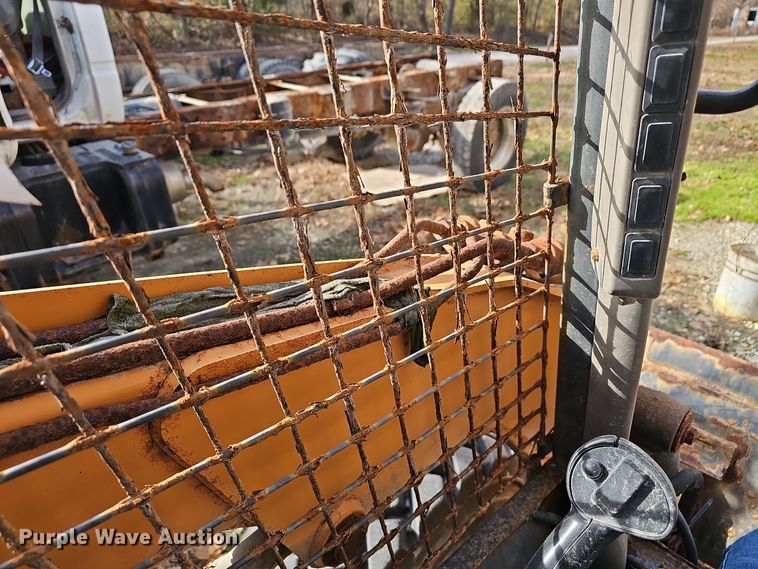 image for item OJ9261 2016 Case SR210 skid steer loader