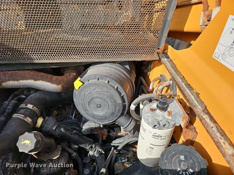 image for item OJ9261 2016 Case SR210 skid steer loader