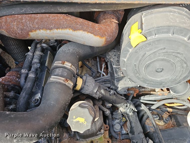 image for item OJ9261 2016 Case SR210 skid steer loader