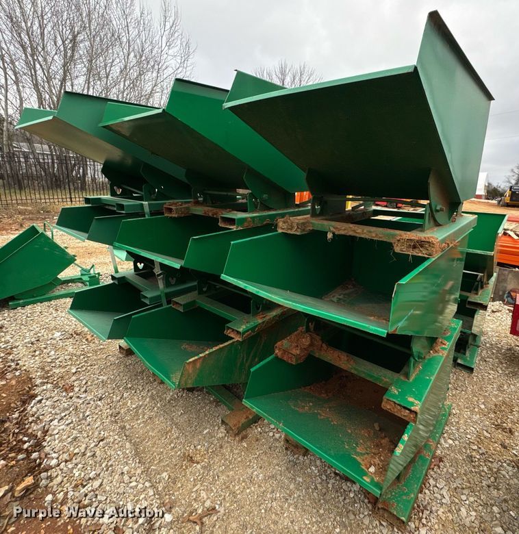 image for item OJ9273 (12) forklift dumpsters
