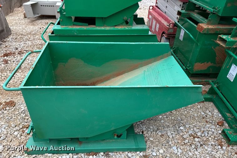 image for item OJ9273 (12) forklift dumpsters