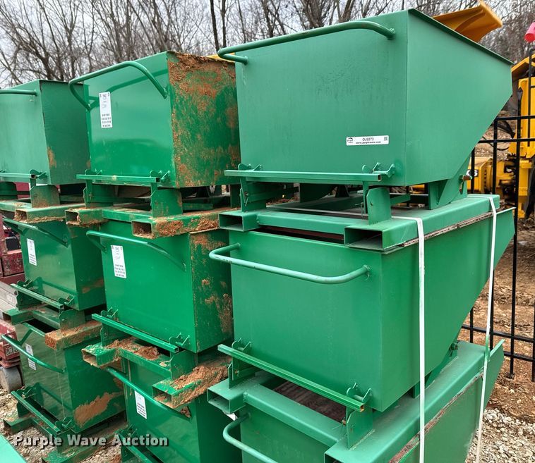 image for item OJ9273 (12) forklift dumpsters