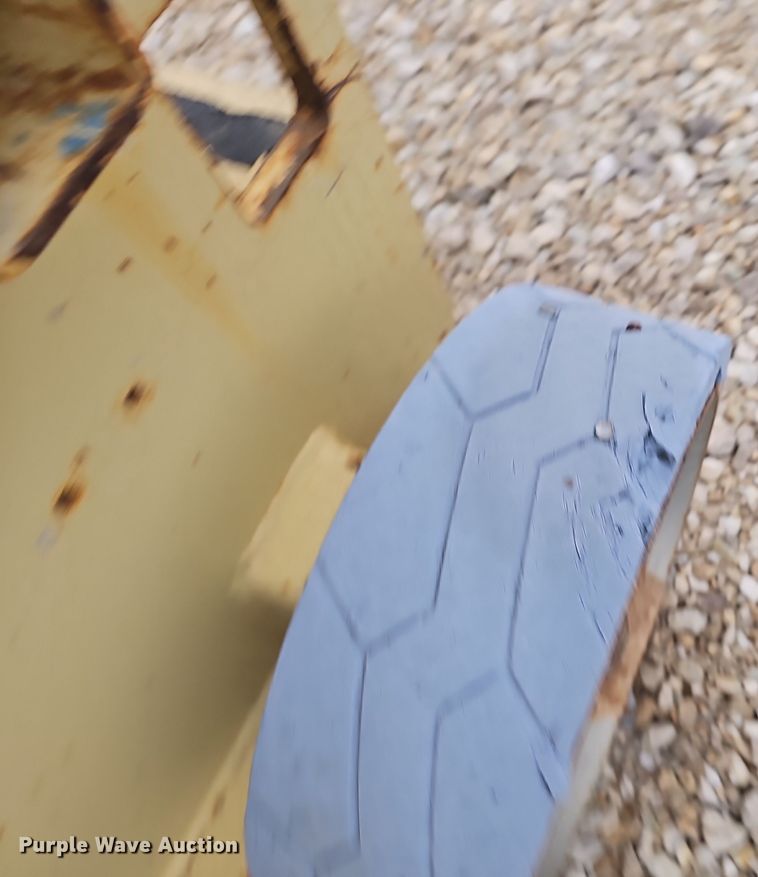 image for item OJ9278 2015 JLG 2632ES scissor lift