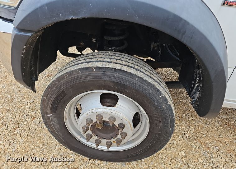 image for item OJ9283 2016 Dodge Ram 5500 flatbed truck