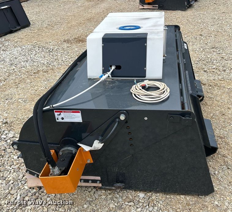 image for item OJ9290 2023 Wolverine PBS-11-72W skid steer sweeper