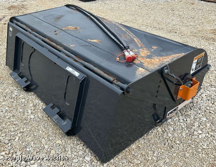 image for item OJ9291 2023 Wolverine BBS-11-72W skid steer sweeper