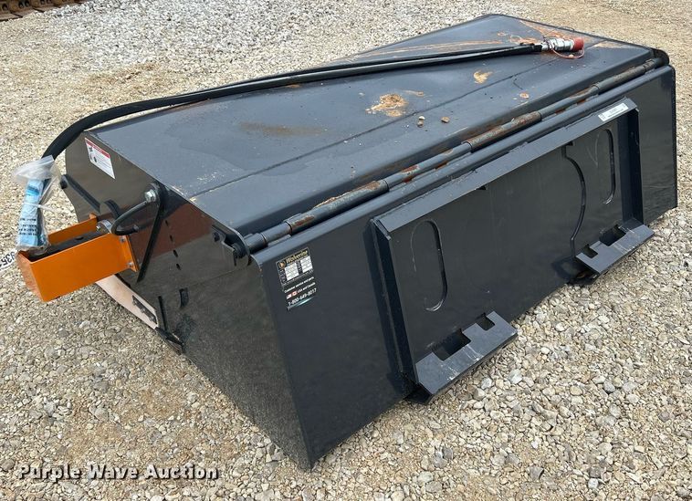 image for item OJ9291 2023 Wolverine BBS-11-72W skid steer sweeper