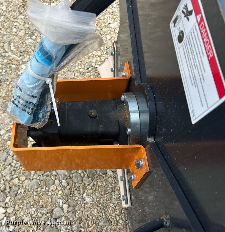 image for item OJ9291 2023 Wolverine BBS-11-72W skid steer sweeper