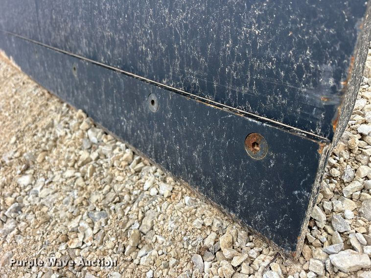 image for item OJ9293 skid steer dozer blade