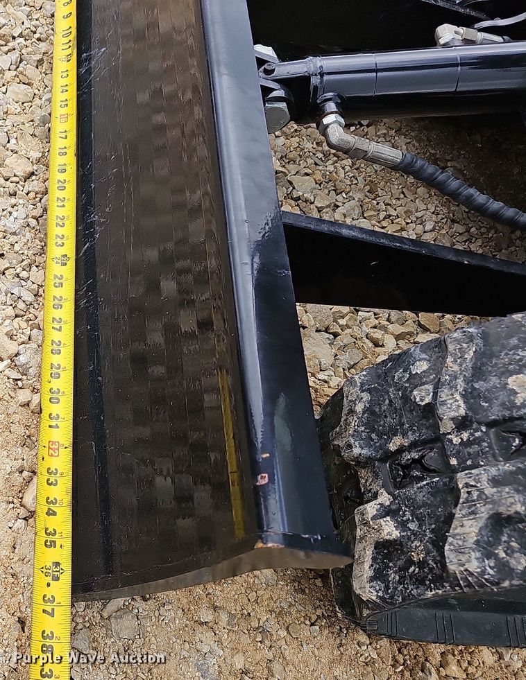 image for item OJ9297 2024 MVA VA13C mini excavator