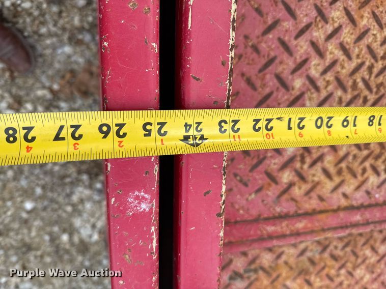 image for item OJ9299 (2) 2018 MEC 1330SE scissor lifts