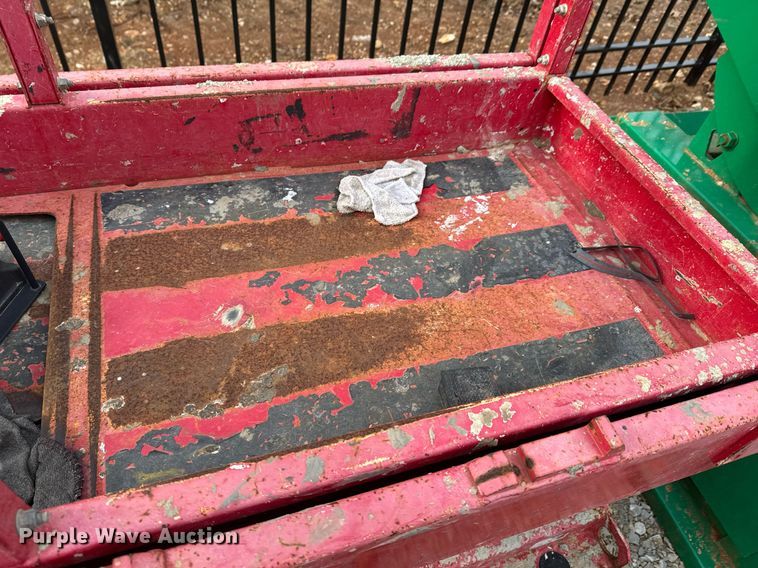 image for item OJ9299 (2) 2018 MEC 1330SE scissor lifts