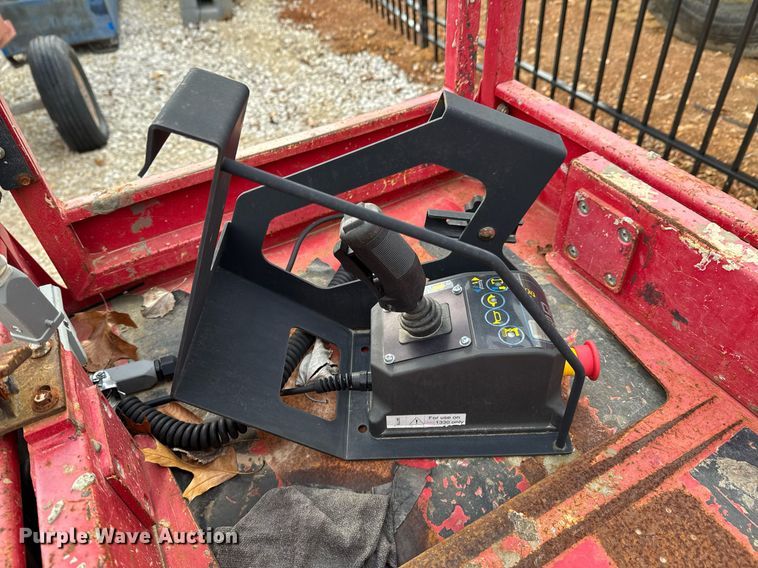 image for item OJ9299 (2) 2018 MEC 1330SE scissor lifts