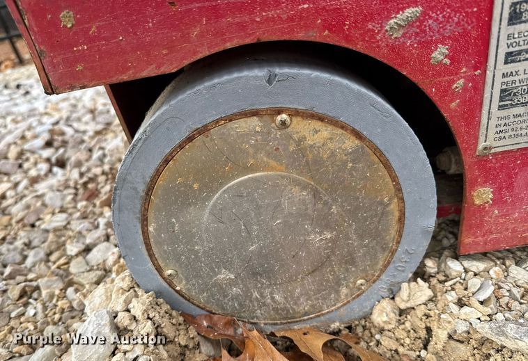 image for item OJ9299 (2) 2018 MEC 1330SE scissor lifts