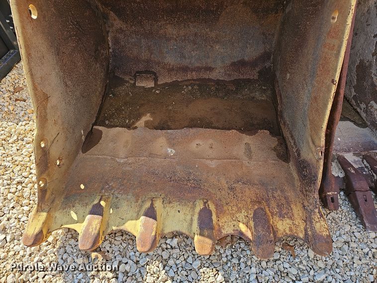 image for item OJ9307 Caterpillar excavator bucket