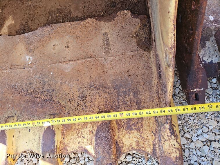 image for item OJ9307 Caterpillar excavator bucket