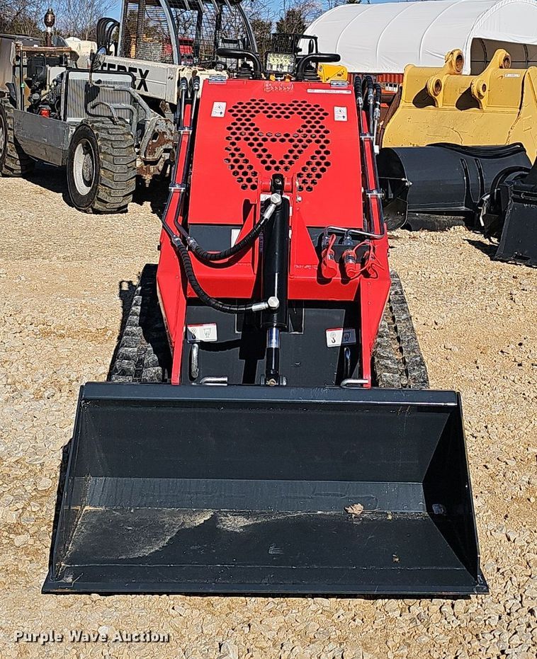 image for item OJ9311 2024 EGN EG360 compact utility loader