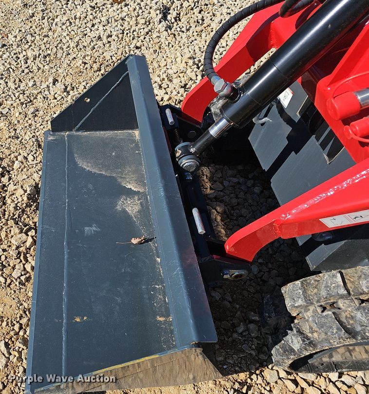 image for item OJ9311 2024 EGN EG360 compact utility loader