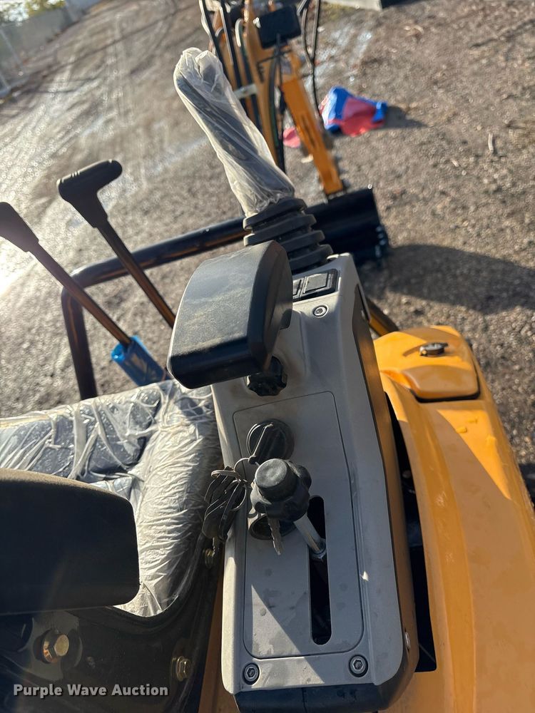 image for item OK9328 2024 Valley Pioneer EM15 mini excavator