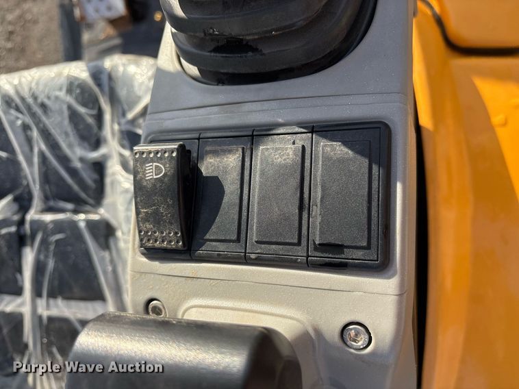 image for item OK9328 2024 Valley Pioneer EM15 mini excavator