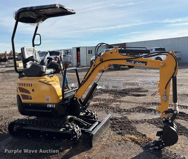 image for item OK9330 2024 Valley Pioneer EM15 mini excavator
