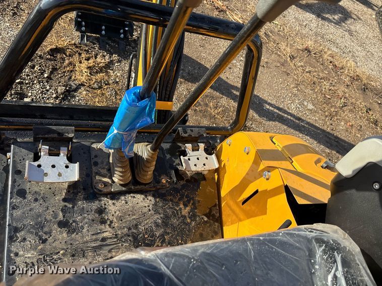 image for item OK9330 2024 Valley Pioneer EM15 mini excavator