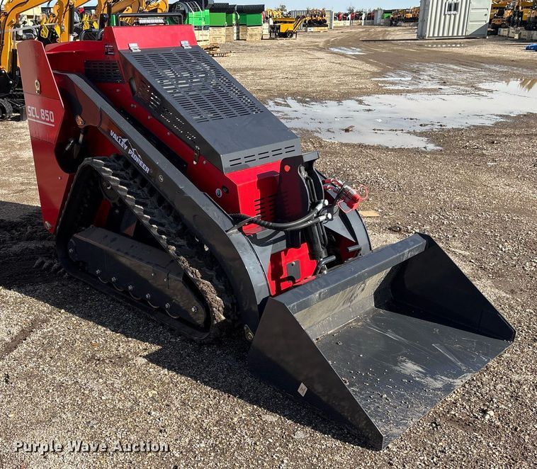 image for item OK9336 2024 Valley Pioneer SCL850 compact utility loader