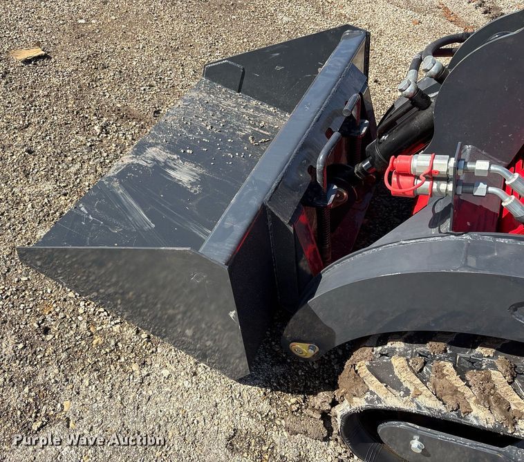 image for item OK9336 2024 Valley Pioneer SCL850 compact utility loader