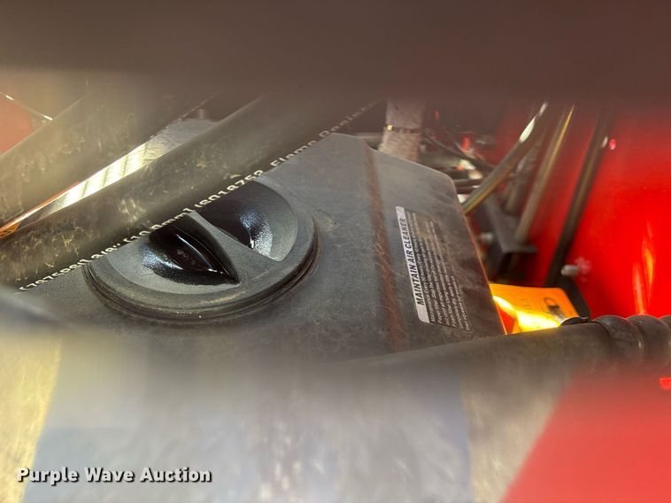 image for item OK9336 2024 Valley Pioneer SCL850 compact utility loader