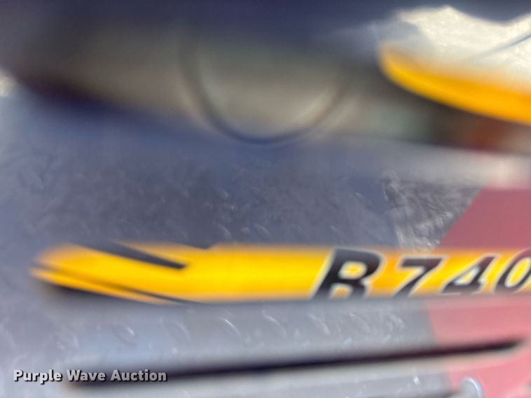 image for item OK9336 2024 Valley Pioneer SCL850 compact utility loader