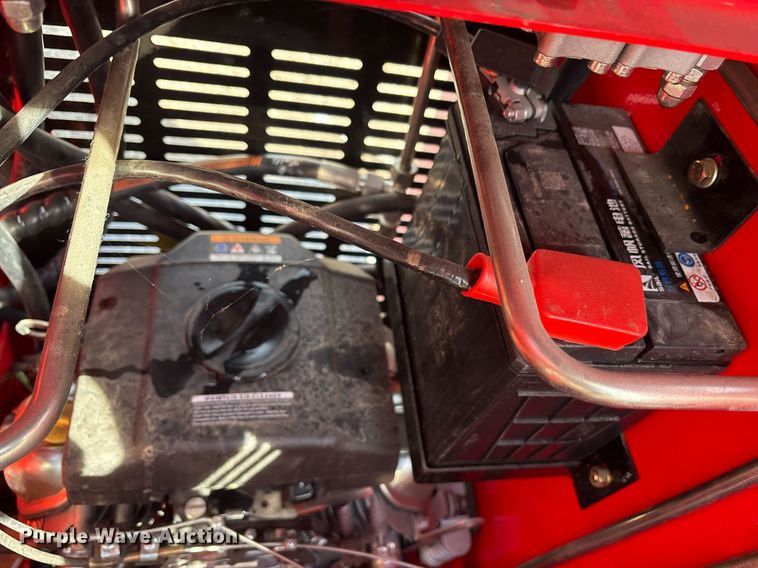 image for item OK9337 2024 Valley Pioneer SCL850 compact utility loader