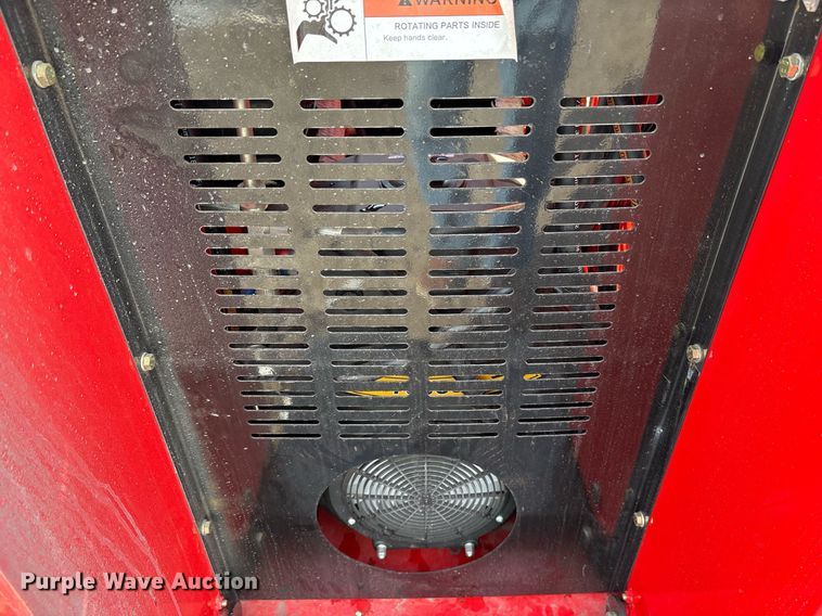 image for item OK9337 2024 Valley Pioneer SCL850 compact utility loader