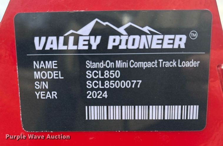 image for item OK9337 2024 Valley Pioneer SCL850 compact utility loader