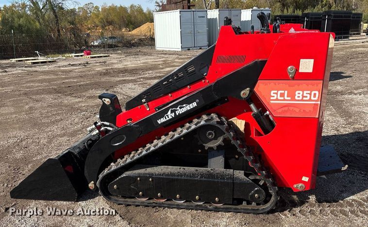 image for item OK9338 2024 Valley Pioneer SCL850 compact utility loader