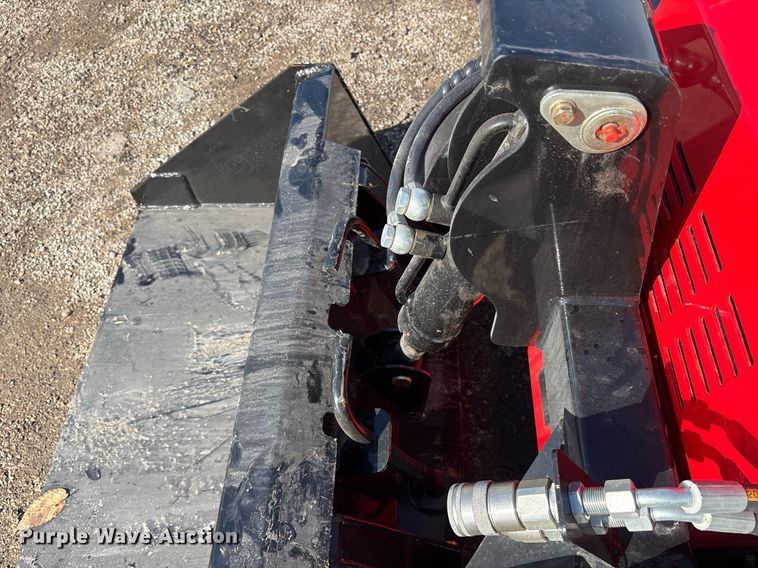 image for item OK9338 2024 Valley Pioneer SCL850 compact utility loader