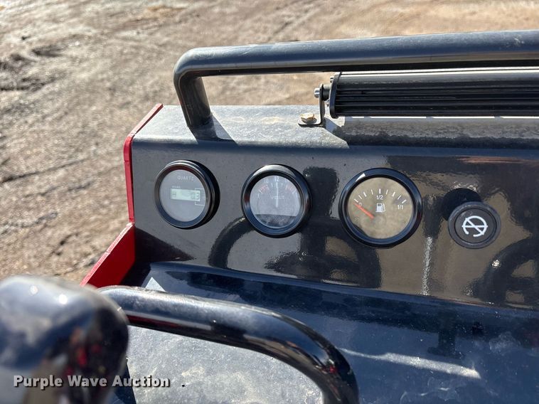 image for item OK9338 2024 Valley Pioneer SCL850 compact utility loader