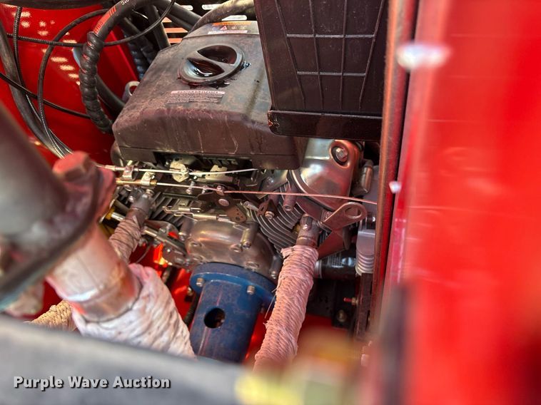 image for item OK9338 2024 Valley Pioneer SCL850 compact utility loader