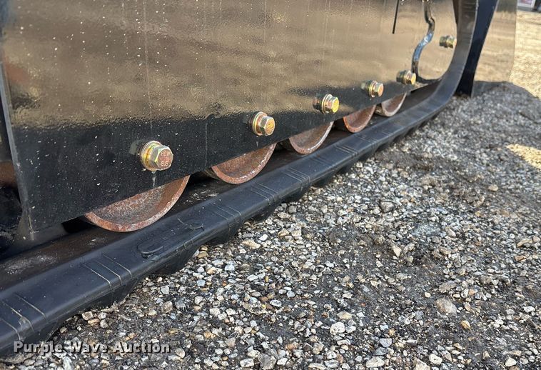 image for item OK9338 2024 Valley Pioneer SCL850 compact utility loader