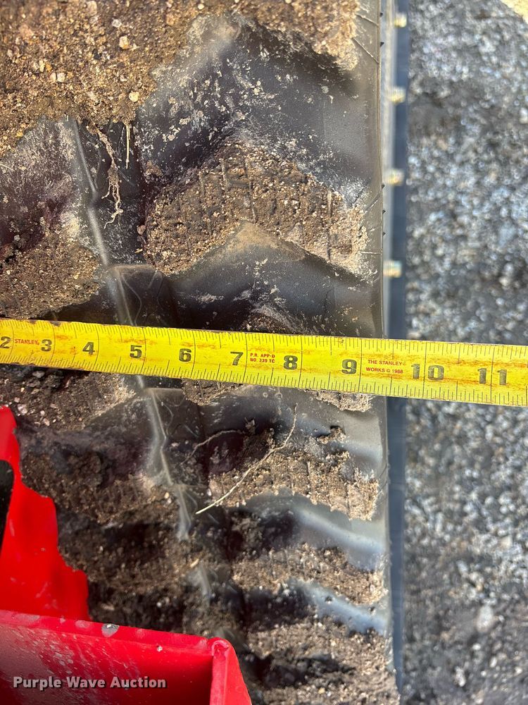 image for item OK9338 2024 Valley Pioneer SCL850 compact utility loader