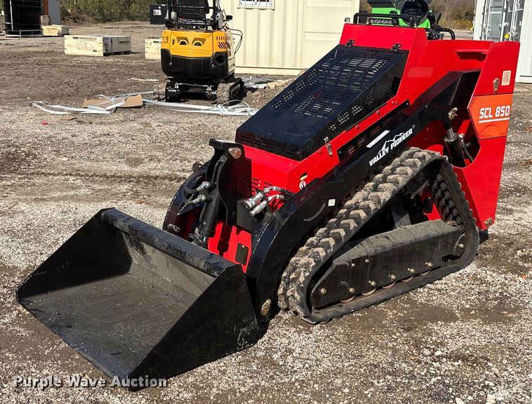 image for item OK9339 2024 Valley Pioneer SCL850 compact utility loader