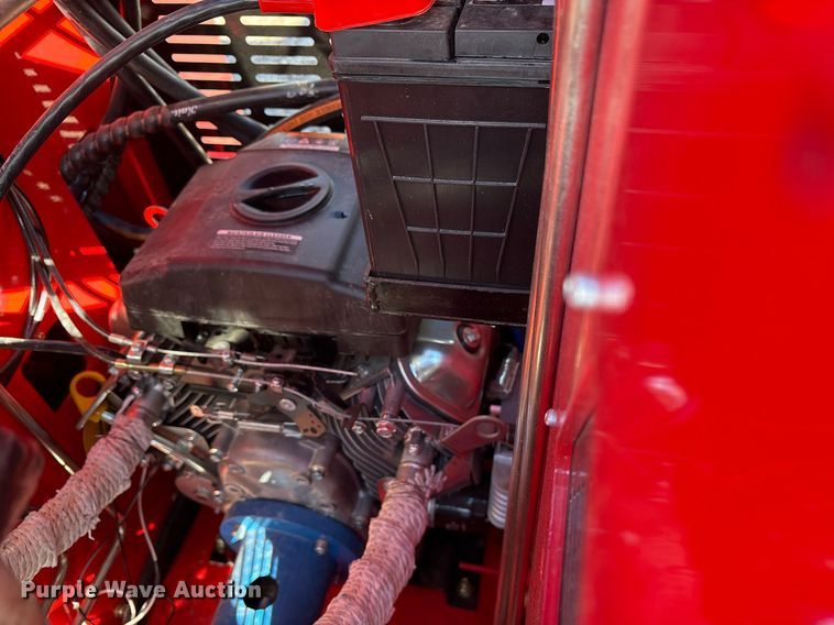 image for item OK9339 2024 Valley Pioneer SCL850 compact utility loader