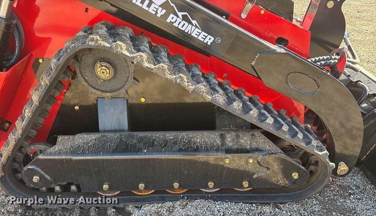 image for item OK9339 2024 Valley Pioneer SCL850 compact utility loader