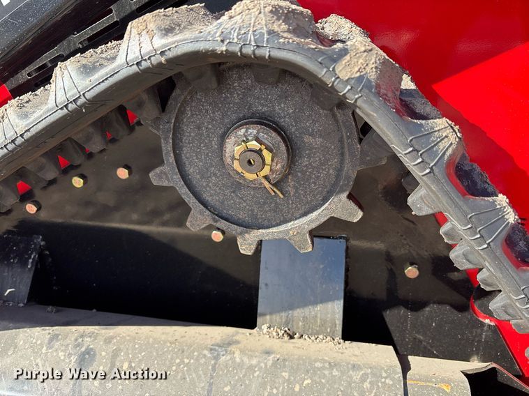 image for item OK9339 2024 Valley Pioneer SCL850 compact utility loader